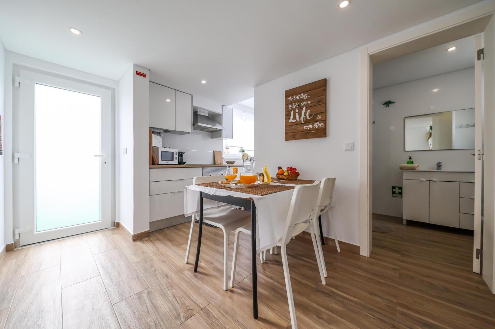 Casas Com Amoras In Serra Da Pescaria Famalicão Eksteriør billede